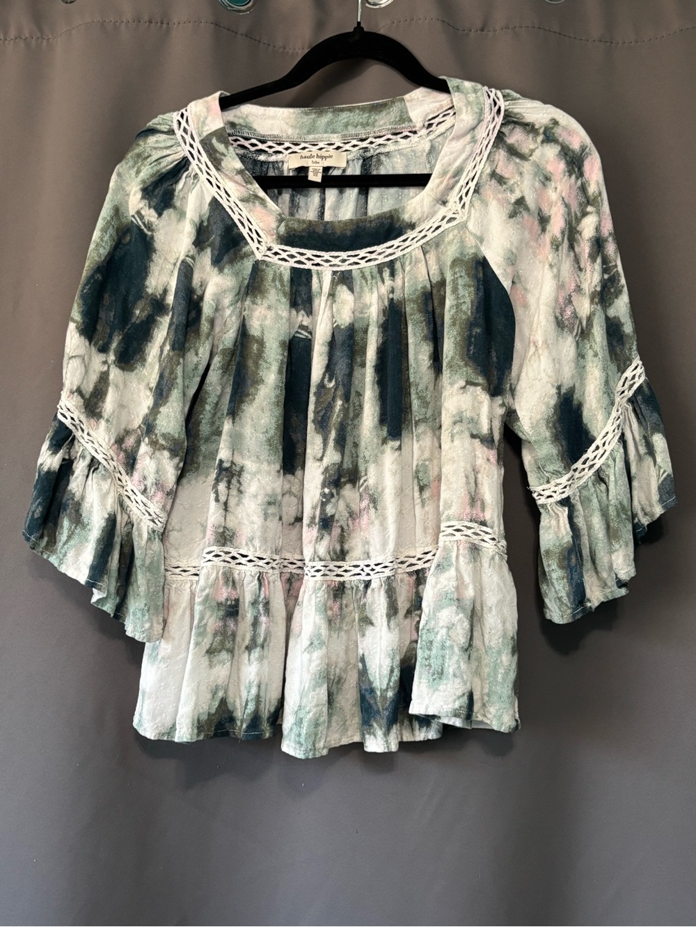 Haute Hippie Green and Pink Tie-Dye cloud Peasant Top sz:xs